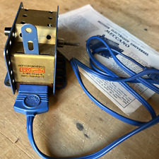 meccano moteur 220 volts d'occasion avec son cordon + notice sans boite test OK