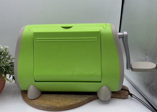 Cuttlebug embossing provo - embossing,