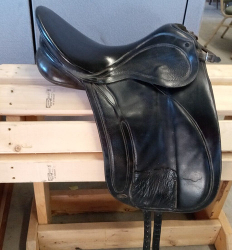 M to mn bates - 17",