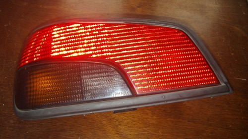 Feu arriere gauche peugeot - feu, 306