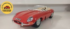 Jaguar Type E 1961 Burago 1.18 - Miniature rouge -  Rare Vintage Collector 
