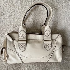 Sac à main  en cuir LANCEL