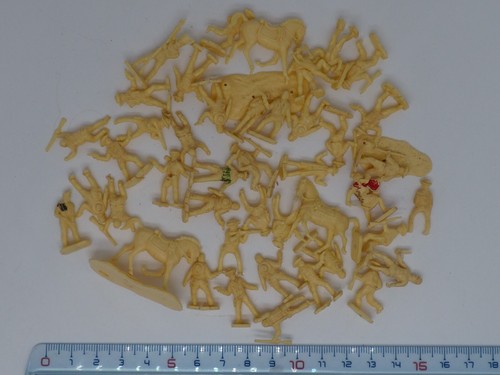 Petit lot petits soldats - petit,