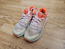 Chaussures Kalenji Kiprun Fast enfant taille 32 orange corail, blanche légère