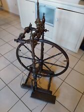 ANCIEN JOUET PETIT ROUET MACHINE A FILER LA LAINE  EN BOIS H 100CM