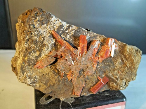 Minéraux crocoïte - minÉraux.,