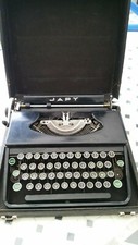 machine à écrire japy modèle P6 de 1939 avec sa valise de transport
