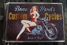 2943 F PLAQUE METAL  PIN UP  SEXY  MOTO CUSTOM    GARAGE    30X20 CM