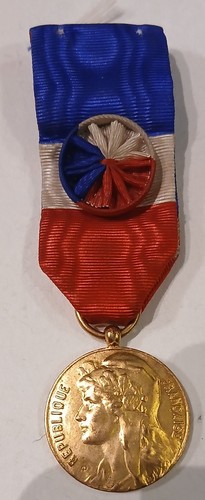 Medaille travail modele - -,