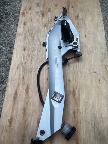 Platine droit repose - , bmw