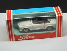 vrai TEKNO 929 - MERCEDES 280