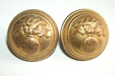 LOT DE 2 BOUTONS DORES INFANTERIE  III° REP. - 21 mm - Fbt A.V.T.& Cie
