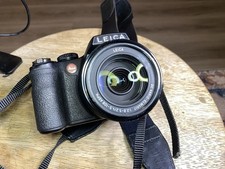 Leica V-LUX 2 Bridge Camera