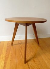 TABLE BASSE RONDE TRIPODE  EN CHÊNE DESIGN ANNÉES 60 50 VINTAGE 1950K