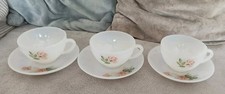 Lot 3 tasses fleurie avec
