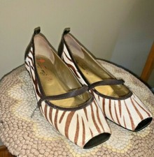 Poetic Licence Desert Leather Zebra Stripe Ballet Flats Loafer Mary Janes Size 9
