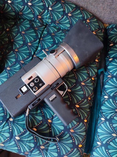 Canon auto zoom - zoom, 8