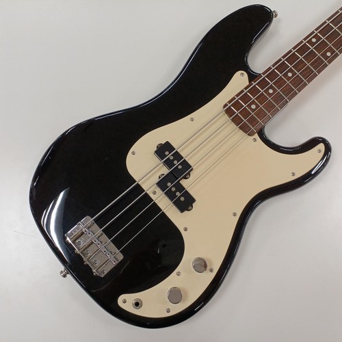 Guitare basse électrique