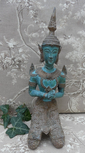 Bronze statue khmer - bronze,