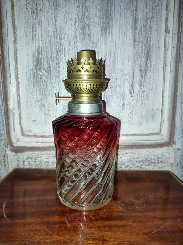 Rare lampe petrole modèle - petrole,