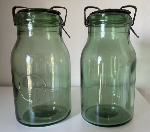 Deux bocaux anciens verre - anciens,