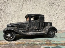 Voiture miniature Citroën en plâtre et farine – Années 1920–1930