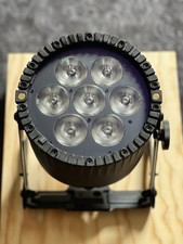 Projecteur Astera AX9 PowerPAR