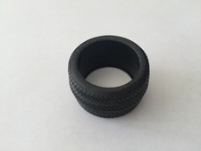Pneu arrière pirelli pièce