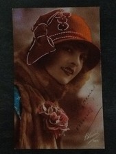 CP PORTRAIT FEMME ELEGANTE MAQUILLEE CHAPEAU FOURRURE - "AJOUTS" ILLUSTRES 61091