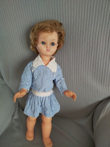 Poupée ancienne bella - poupée,