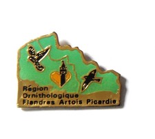 Pin's oiseau Région  Ornithologique  Flandres Artois Picardie