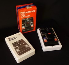          *** COLLEUSE SUPER 8 AUTOMATIQUE - AGFA F8S AVEC AUTOCOLLANTS (J)  ***