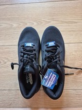 Vends basket marque SKECHERS Air colled Memory form - Taille 37 