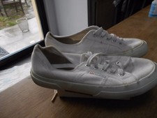 CLASSIQUES baskets SUPERGA T 37 TBE BLANCHES 12€ ACH IMM FP com MOND RELAY AFFA