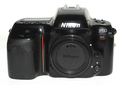 Nikon f50 argentique 24x36 - nikon,