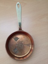 mini casserole en cuivre restaurant Lasserre Paris 