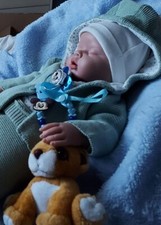 Bébé reborn réaliste
