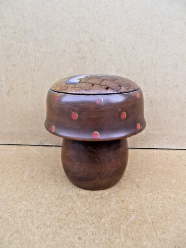 Ancienne bonbonnière boîte