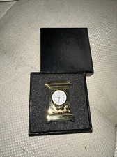 Magnifique Petite Montre Horloge Maty Dorée.