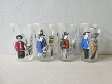 4 grands verres, décor