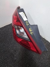 Feu arriere principal gauche