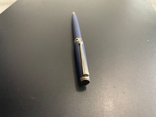 ✒️ Stylo-plume &