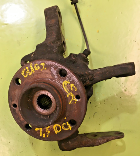 Moyeu avant gauche renault - avant,