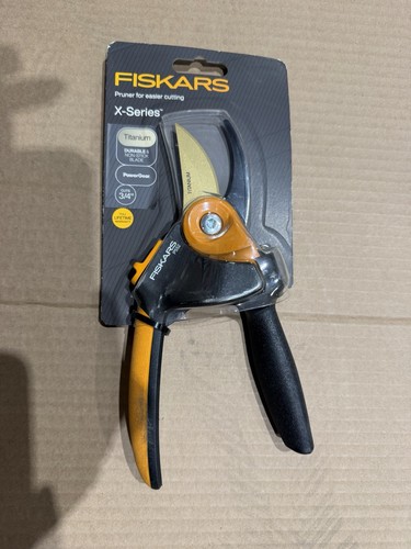 Fiskars series r552 - x-series, pruner