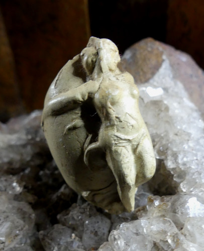 Collectible terracotta pipe - collectible,