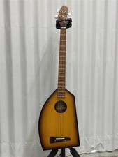 Guitare acoustique K Yairi