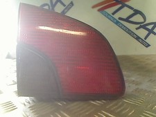 Feu arriere secondaire gauche