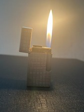 Briquet à gaz plaque argent