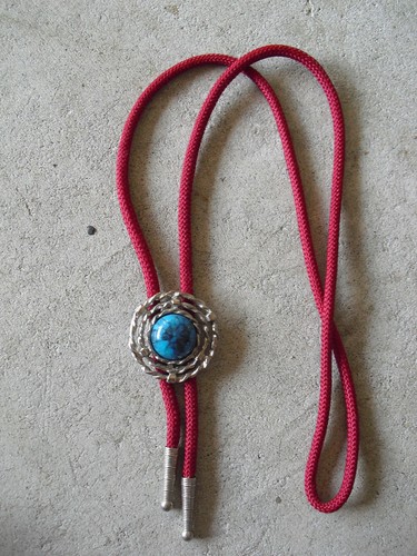 Silver Metal w Stone Bolo
