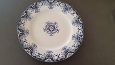 ASSIETTE  decorative plate  signée  Rouen TROP TOP  22cm